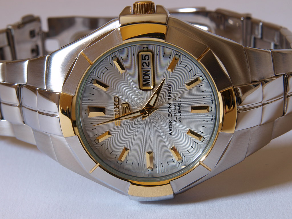 Dubai Time Seed Automatic Timepiece Drop
